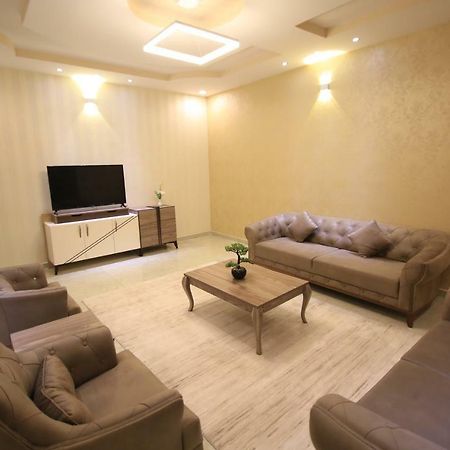타이프 Four Seasons Estate 아파트 호텔 외부 사진
